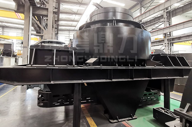 С�ʹ�ɰ�C(j��)�ж���