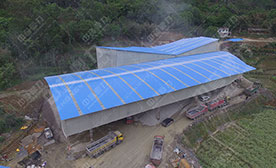 �Ĵ�ʡ���e���½��(zh��n)����ʯ���r�a(ch��n)700��ʯ�����a(ch��n)������