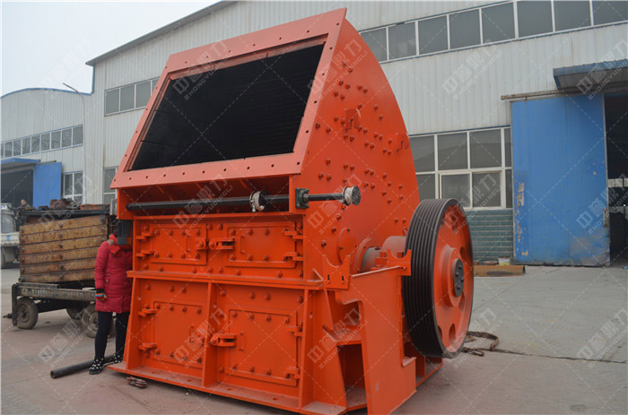 ���N����C�O��