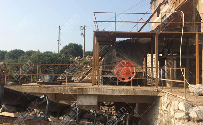 �r�a(ch��n)700����ʯ���a(ch��n)������