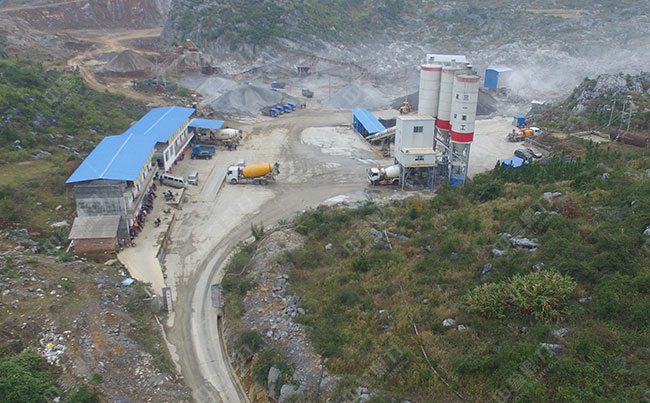 �r(sh��)�a(ch��n)300��ʯӢʯ��ɰ���a(ch��n)��