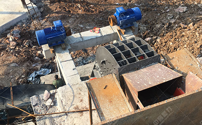 �r(sh��)�a(ch��n)300-400��ɰʯ�ϏS(ch��ng)