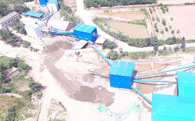 �r(sh��)�a(ch��n)300��ʯ�ϏS���a(ch��n)��